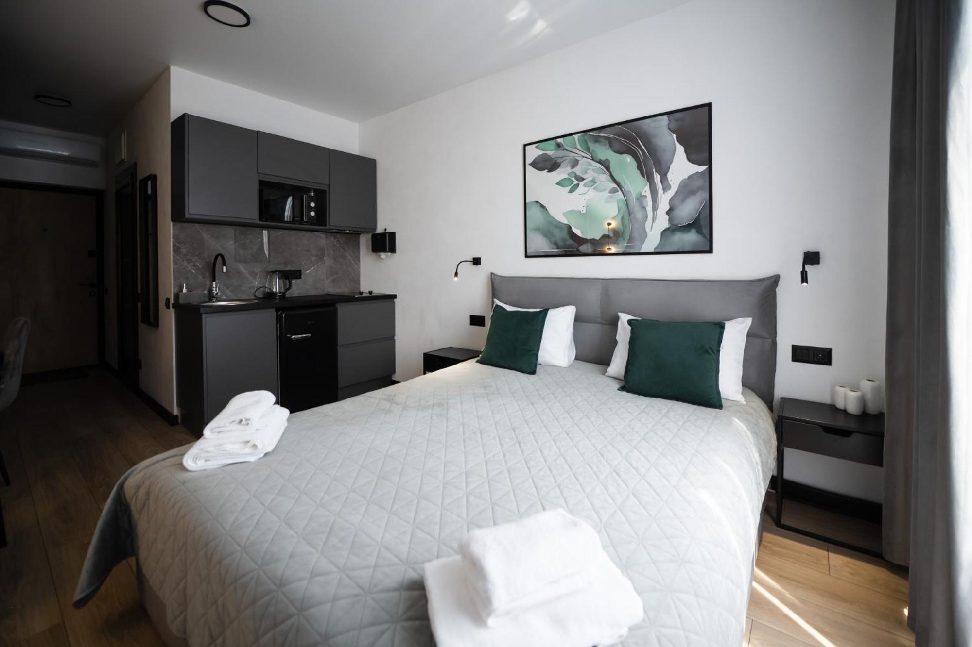 Myfreedom поруч із метро контрактова площа Apartment