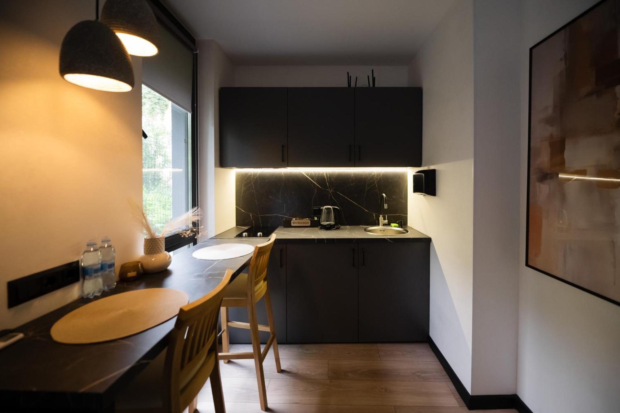 Myfreedom поруч із метро контрактова площа Apartment *